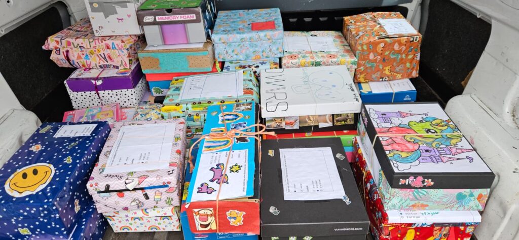 Schoenendozen voor Oekraïne